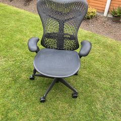 Herman Miller Mirra  + Glass Desk