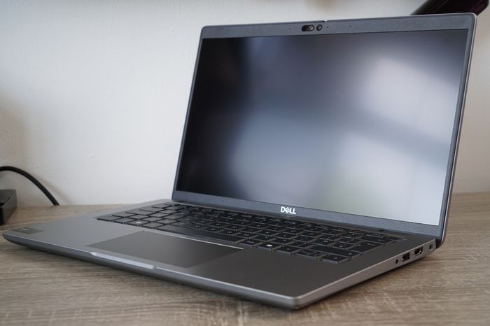 New Dell Latitude 5450 Business | Ultra 5 | 16GB RAM | 100% sRGB Touch | Pro Warranty