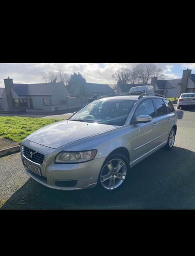 Volvo v50 1.8  petrol no nct or tax for parts or  repair