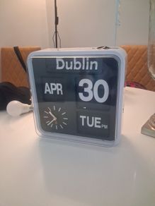 Clock (Needs repair)