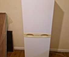 Whirlpool fridge freezer