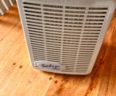 Salin Plus Salt Therapy Device
