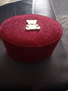 lovely baby keepsake red velvet box