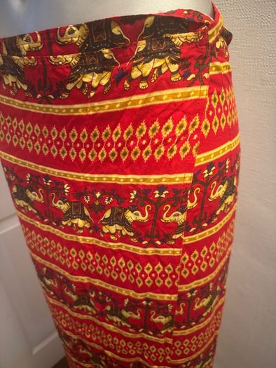 Summer wrap maxi skirt size UK12 EU40 Perfect condition Postage included