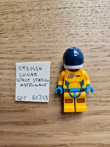 lego cty1420 lunar space station astronaut, set 60349