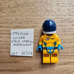 lego cty1420 lunar space station astronaut, set 60349