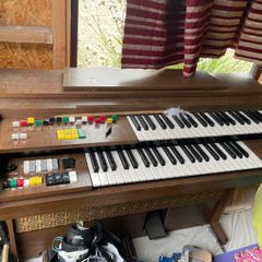Organ (Yamaha A-55)