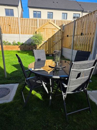 Barcelona 6 Seater Garden Furniture Set Like New
