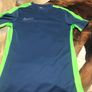 Boys nike top size S Image 4