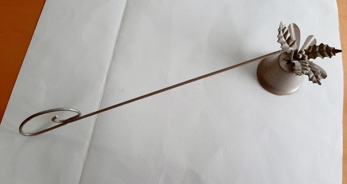 2026 candle snuffer