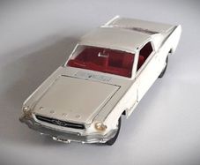 Diecast Vintage Dinky Toys Ford Mustang 2+2 Fastback - Good Near-Original Condition/No Box