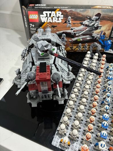 Lego starwars clone bundle with collectable figures