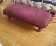 Ottoman/Foot Stool/Bed-end bench