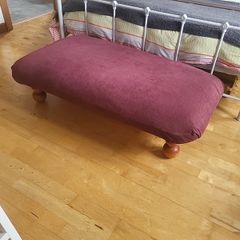 Ottoman/Foot Stool/Bed-end bench