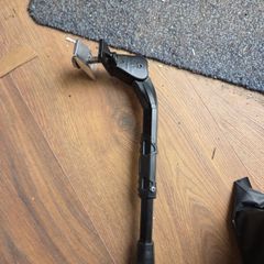 Ursula King Evo bike kickstand