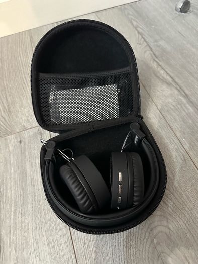 TikTok Bluetooth Headphones