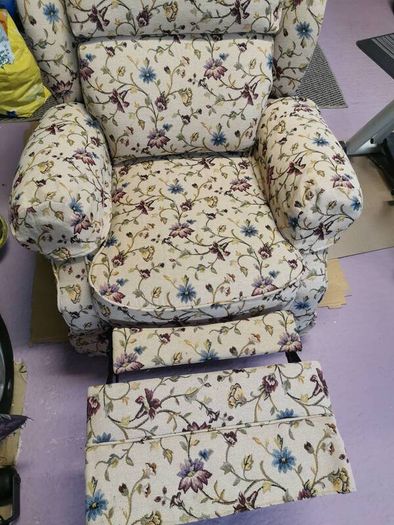 Parker Knoll Recliner