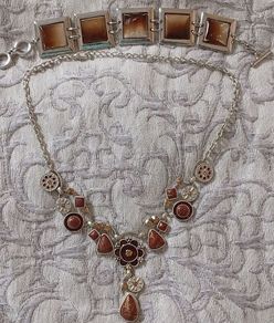 Necklace & T-bar Bracelet Set