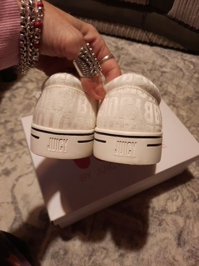 white juicy couture