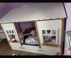 kids house bed