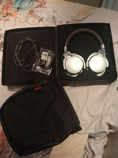 Sony MDR-1R head phones