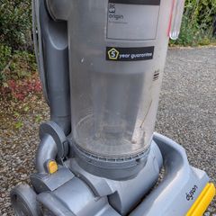 Dyson DC07 upright vacuum