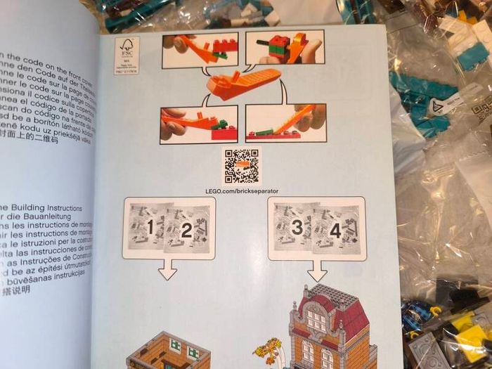 Retired Lego 10270 Bookshop - Brand New - Open Box
