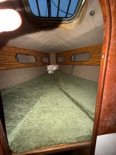 Evolution Yacht 30ft 6 berth for sale or 50% share