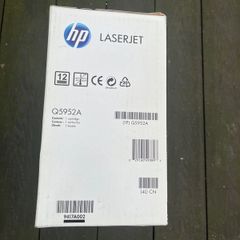 HP Q5952A Original Yellow Toner
