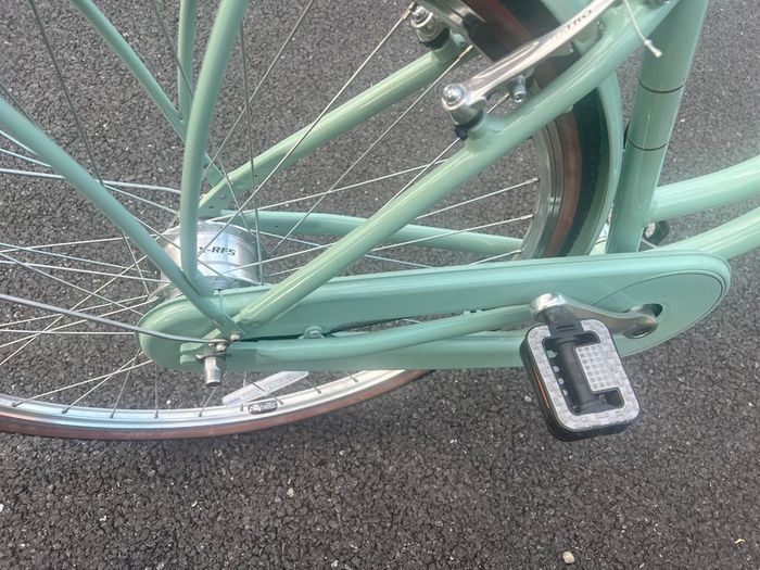 BRAND NEW Pendleton 17 inch Bike and brand new accessories