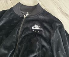 Nike Air black velvet ladies zipper top cardigan hoodie Size M