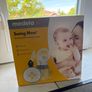 medela breast pump Image 2
