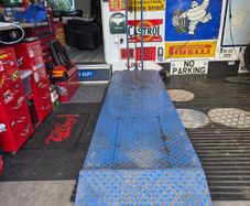 Motorbike Lift 1 tonne