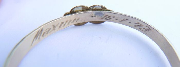 Vintage Child's Rolled Gold Engraved  Bangle Bracelet 2" - 5,32g