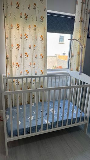 White Baby Cot / Crib with Adjustable Base
