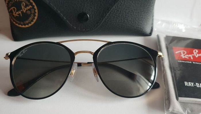 Ray Ban Sun Glases