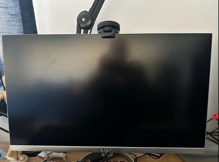 Gaming PC + 4K screen + Keyboard + Mouse