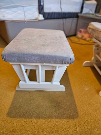 Babylo Glider and Footstool