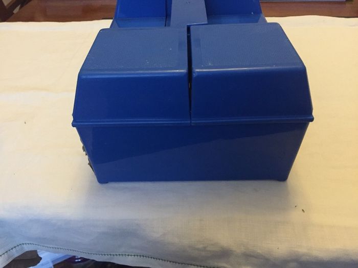Matchbox case for 24 models. Excellent condition.