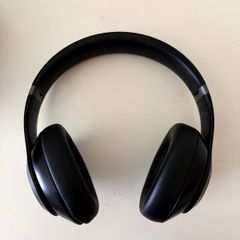 Beats Studio Pro