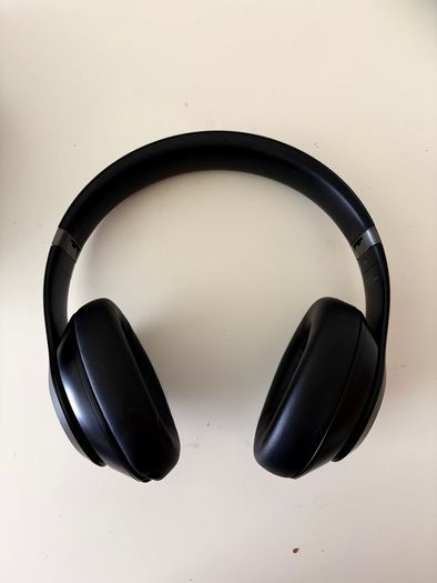 Beats Studio Pro
