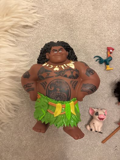 Vaiana  set ( Moana, Maui, Pua, Hei Hei)