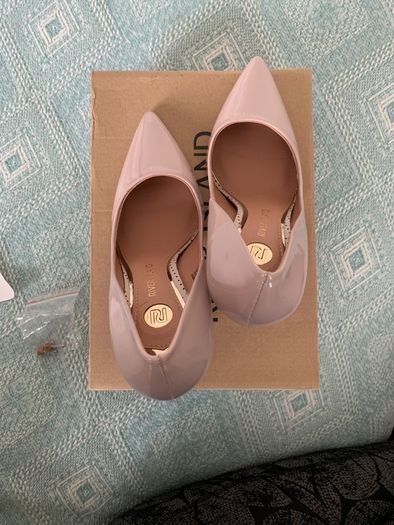 River Island Pink patent heels