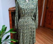 H&M loose fitting dress, new never worn, H&M floral long-sleeve maxi dress. new never worn