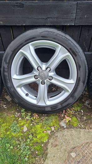 Audi A4 se alloys