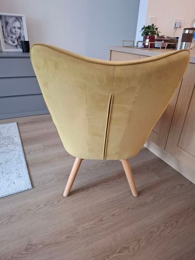 mustart armchair
