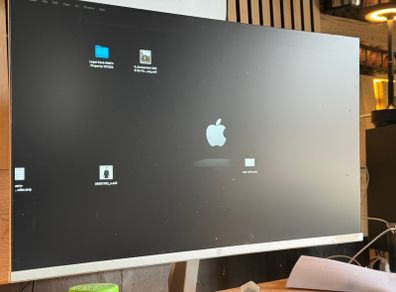 HP Series 5, 27 Inch Monitor x 2