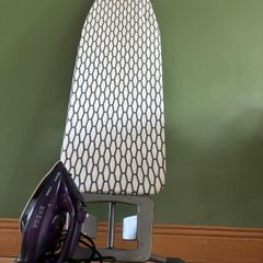 Ironing board & iron