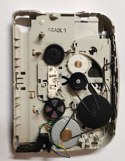 AIWA RX118 Cassette Walkman Player