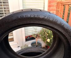 Continental Sportcontact 7 -285/35 R19 (only 2500 Km)